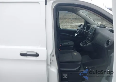 2021 Mercedes-Benz Metris z USA, uszkodzony, nr VIN W1YV0BEY9M3913999